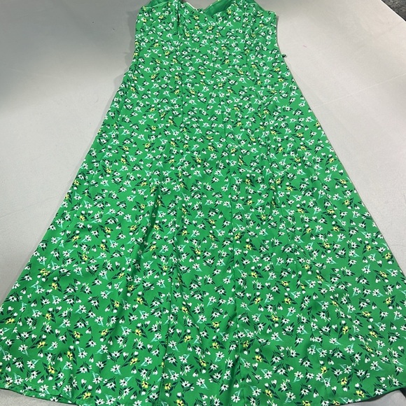Sienna sky green floral dress size small - Picture 6 of 10